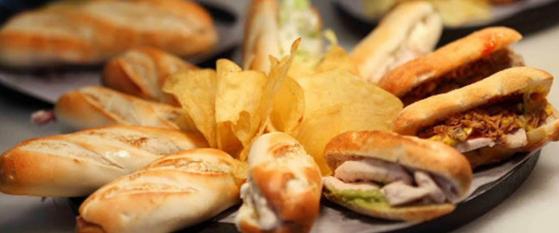 100 Montaditos