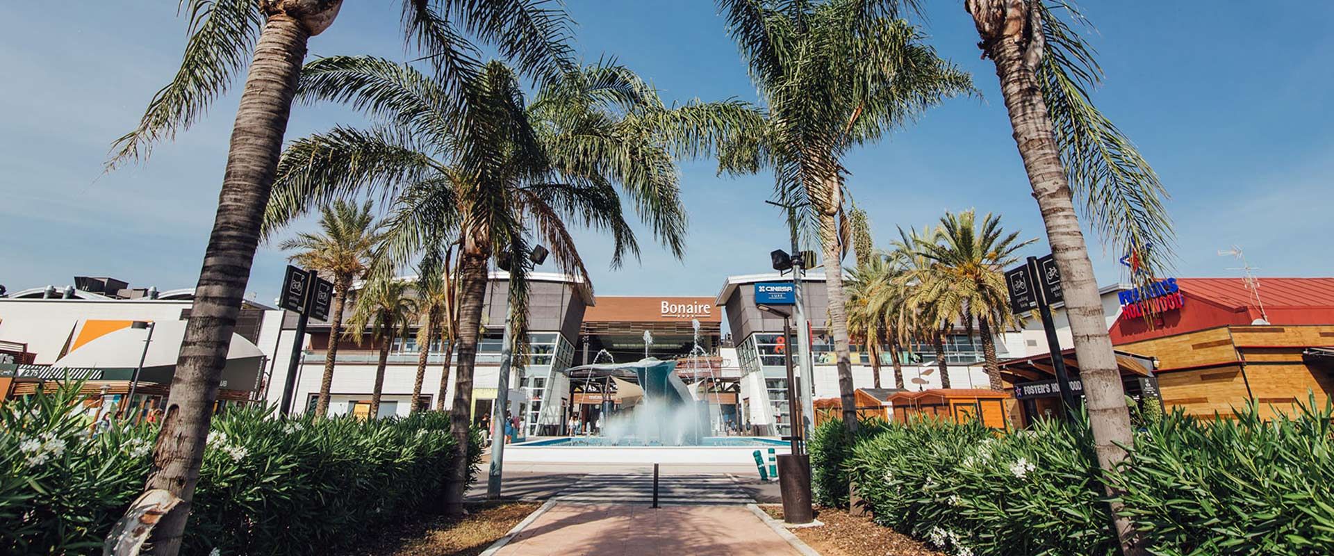 BONAIRE: TIENDAS, RESTAURANTES, CINE Y OCIO