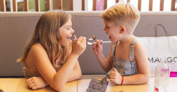 LOS NIÑOS COMEN GRATIS ESTE VERANO